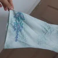 لباس کاملا نو