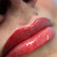 شیدینگ تخصصی لب ( ساکورالیپس )|خدمات آرایشگری و زیبایی|قم, بلوار امین و ساحلی|دیوار