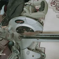 فارسی بر کرون|ابزارآلات|رشت, فلسطین|دیوار