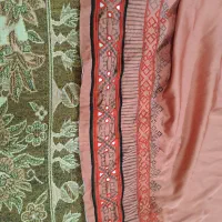 تپه ای یکم اینه هم دوخته|لباس|سراوان, |دیوار