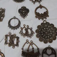 حدود 150عدد آویز گردنبند 900 و کلی خرج کار متنوع