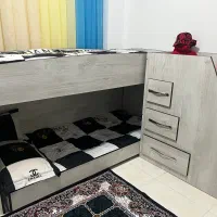 تخت دوطبقه چوبی