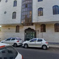 رهن آپارتمان ۵۶ متری با پارکینگ و انباری