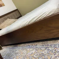 تخت و پاتختی