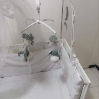 تخت خواب نوزاد|تخت و صندلی بچه|تهران, مقدم|دیوار