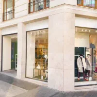 مغازه ۲۲ متر در فروغی ولیعصر