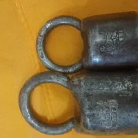 دو عدد قفل قدیمی شیرنشان بدون کلید|کلکسیون اشیاء عتیقه|اصفهان, دهنو|دیوار