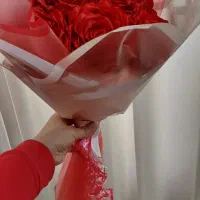 چند شاخه گل|گل مصنوعی|میانه, |دیوار