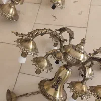 وسایل برنجی  لوستر. شمعدان. میز اتو.میز برش|لوستر و چراغ آویز|مشهد, طلاب|دیوار