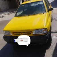 تاکسی پراید
