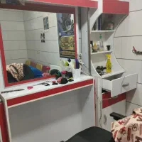 ویترین ارایشگاه|آرایشگاه و سالنهای زیبایی|خمینیشهر, |دیوار