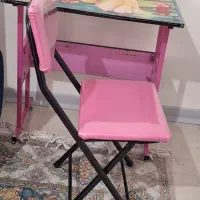 میز تحریر با صندلی تاشو رنگ صورتی