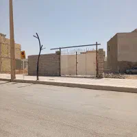 چهار دیواری  ۲۰۰ متری خشک