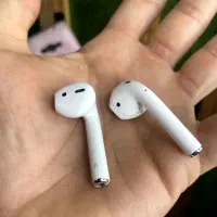 Airpods2 اصلی درحد نو|لوازم جانبی موبایل و تبلت|حمیدیا, |دیوار