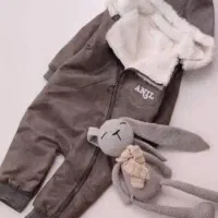 کاپشن و لباس گرم بچگانه