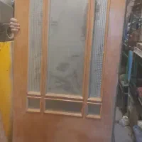 در چوبی خوب و سالم