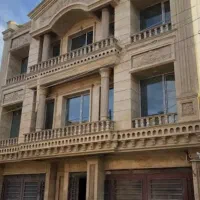 بنایی،کاشی کاری، نما ساختمان در صحنه پذیرفته میشود