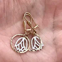 گوشواره آویز حلقه ای گلدار