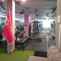 نظافتچی خانوم