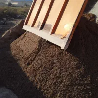 تریلی ماسه شسته شوشتر مستقیم نرم قرمز ۲۶تن|مصالح و تجهیزات ساختمان|خرمشهر, |دیوار