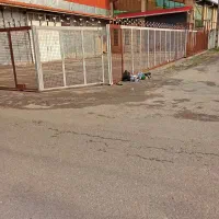 دو نفر کمک نقاش روزمزد