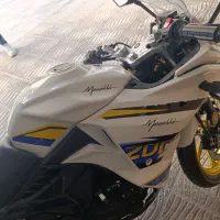 مگلی ۲۰۰ مدل ۴۰۲ خشک سفید رنگ