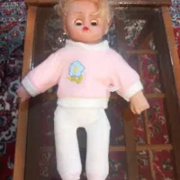 عروسگ که میخنده