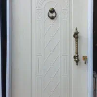 درب ورودی زیر قیمت