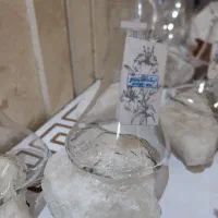 تزئینی  سنگ‌نمک   گلدان