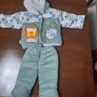 تعدادی لباس کودک و نوزاد