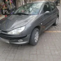 206 فرانسه کارمندی دو برگ سند کم کار