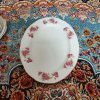 دیس و بشقاب گل سرخ