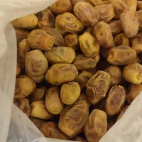 خرما زاهدی کاراملی تمیز درجه یک