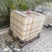 منبع مخزن گیج دار ۱۰۰۰ لیتری