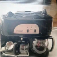 یک دستگاه اسپرسو برند دلونگی