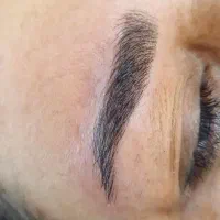 پیگمنتر ومدرس بین المللی ارایش دائم.مدرک پداگوژی