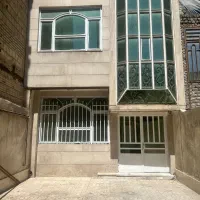 خانه-ویلایی-دوطبقه-فروش-فوری