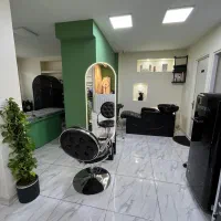 اجاره میزناخن تخت مژه صندلی در سالن زیبایی|اجارهٔ دفتر کار، اتاق اداری، مطب|تهران, توحید|دیوار