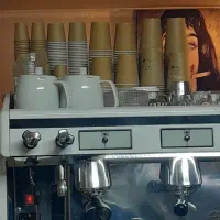 استخدام نیرو با سابقه شغلی در کافه فست فود