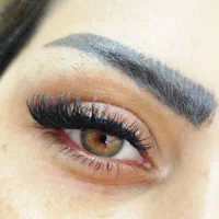 کاشت مژه ۲۵۰ لیفت ابرو