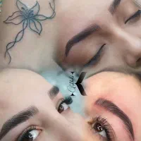 خدمات میکرو بلیدینگ ابرو