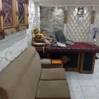 همکار خانم مشاور املاک