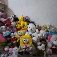 تعدادی عروسک|اسباب‌بازی بچه|شهرکرد, |دیوار