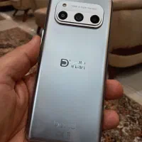 گوشی داریاباند لاکاغذی فوق العاده تمیز 256 رم 8