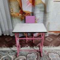 میز و صندلی آهنی بچگانه