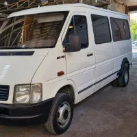 فولکس ون LT