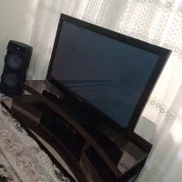 آل سی دی ۴۶ پاناسونیک همراه با میز|تلویزیون و پروژکتور|ایذه, |دیوار