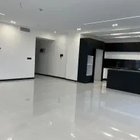 رهن-و-اجاره-آپارتمان-سه-خواب-دریا-گوشه