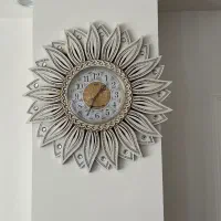 ساعت دیواری