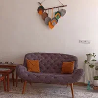 مبل چستر قایقی تمیز و شیک،پارچه سالم،آماده استفاده